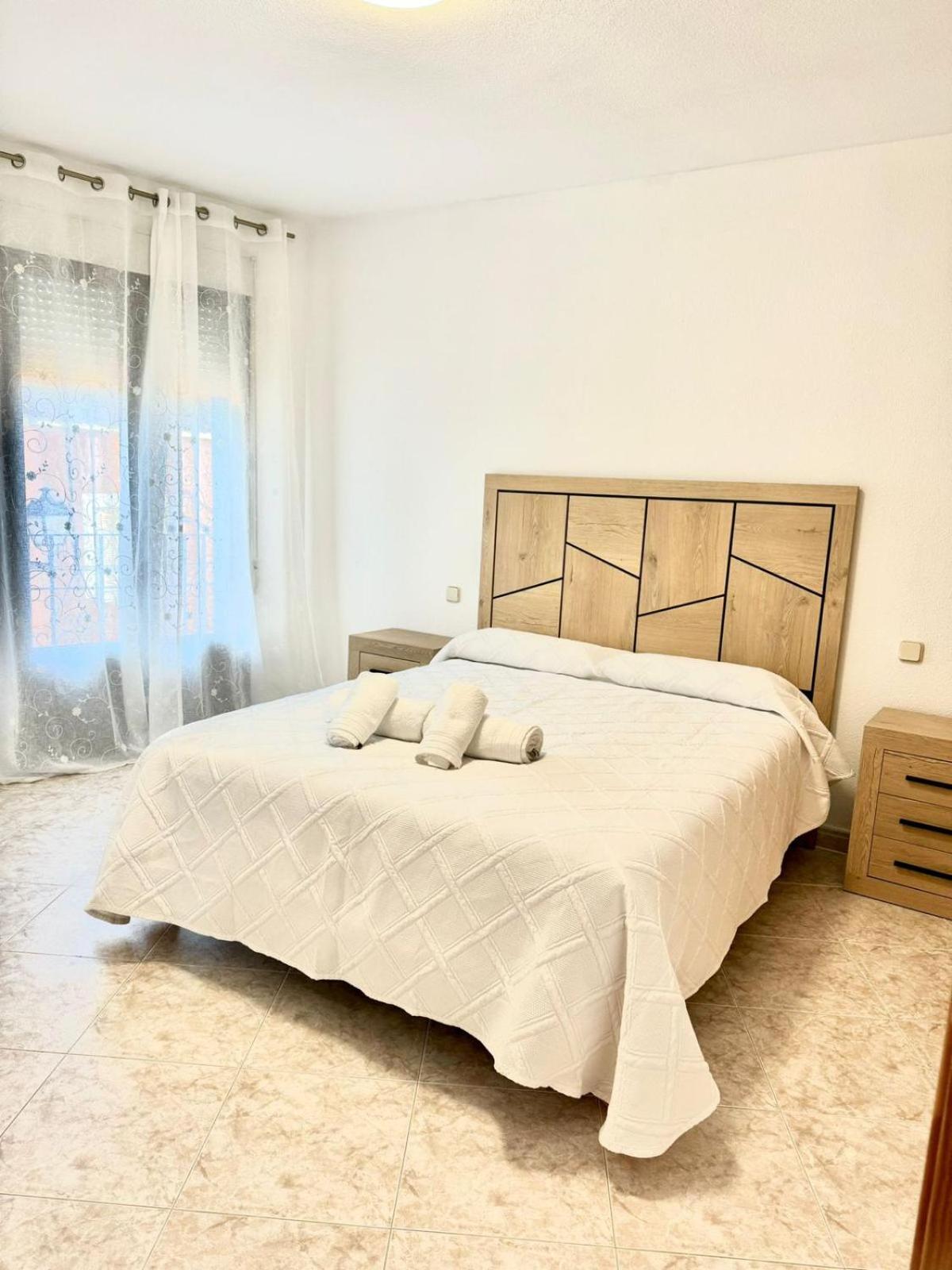Apartamentos Rurales Flor De La Alcarria Брихуега Екстериор снимка