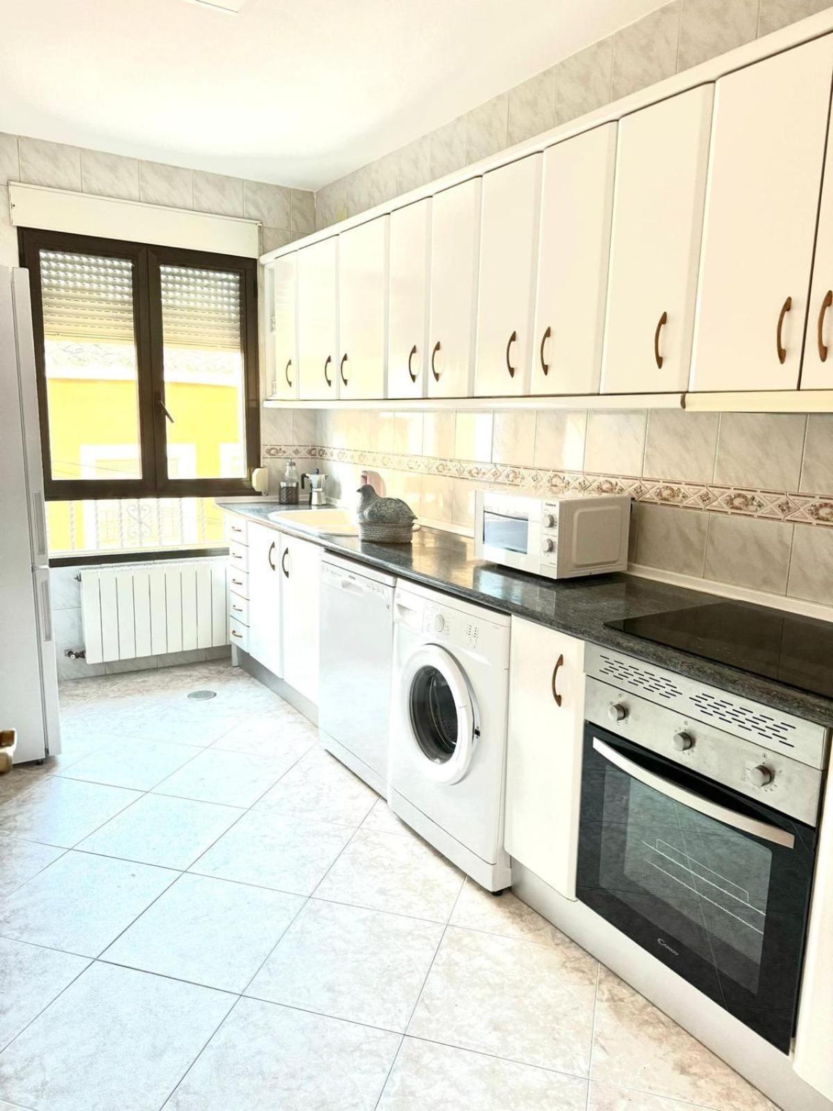 Apartamentos Rurales Flor De La Alcarria Брихуега Екстериор снимка