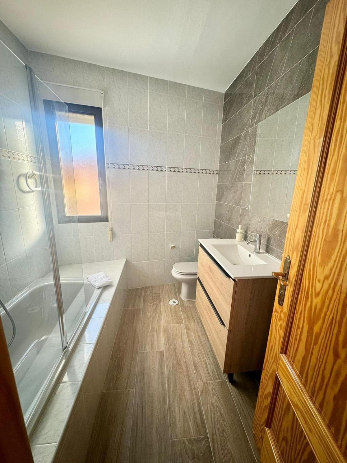 Apartamentos Rurales Flor De La Alcarria Брихуега Екстериор снимка