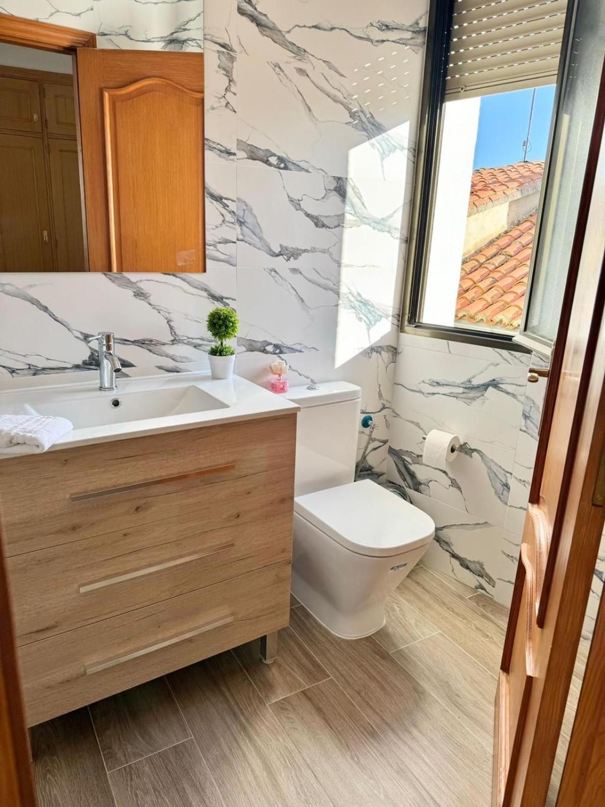Apartamentos Rurales Flor De La Alcarria Брихуега Екстериор снимка