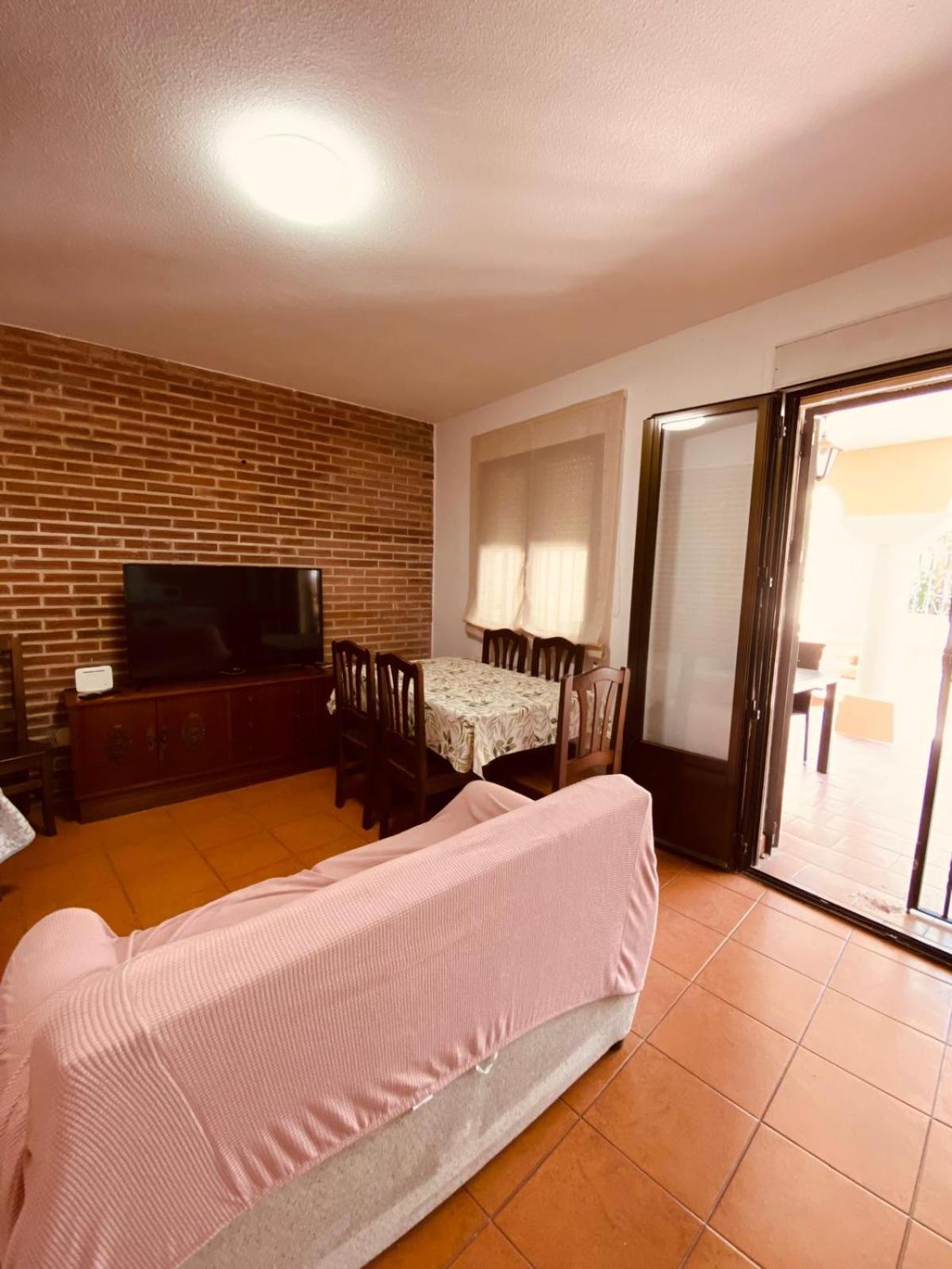 Apartamentos Rurales Flor De La Alcarria Брихуега Екстериор снимка